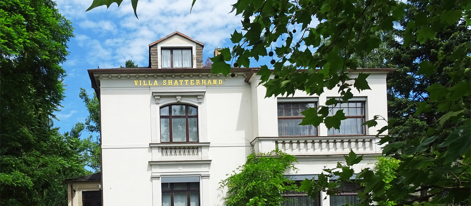 Außenansicht der Villa Shatterhand