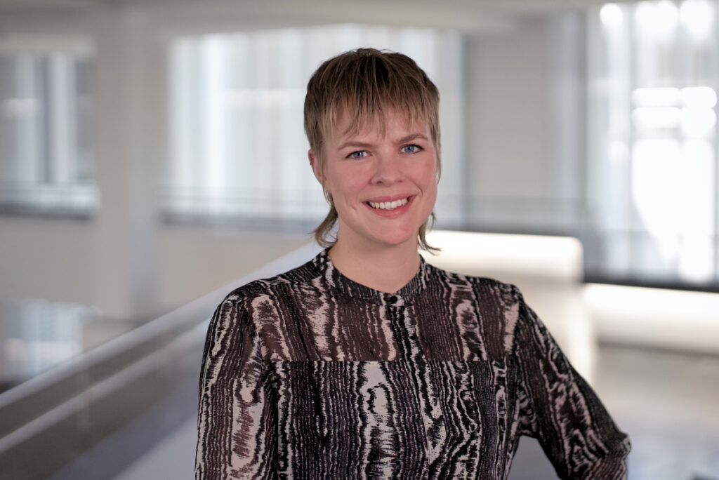 Rebecca Team Nemo alt=""